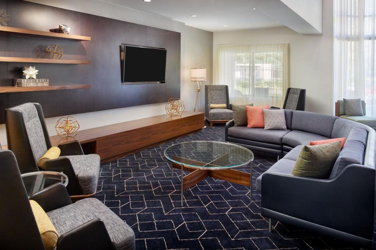 Courtyard By Marriott Atlanta Alpharetta Exterior foto
