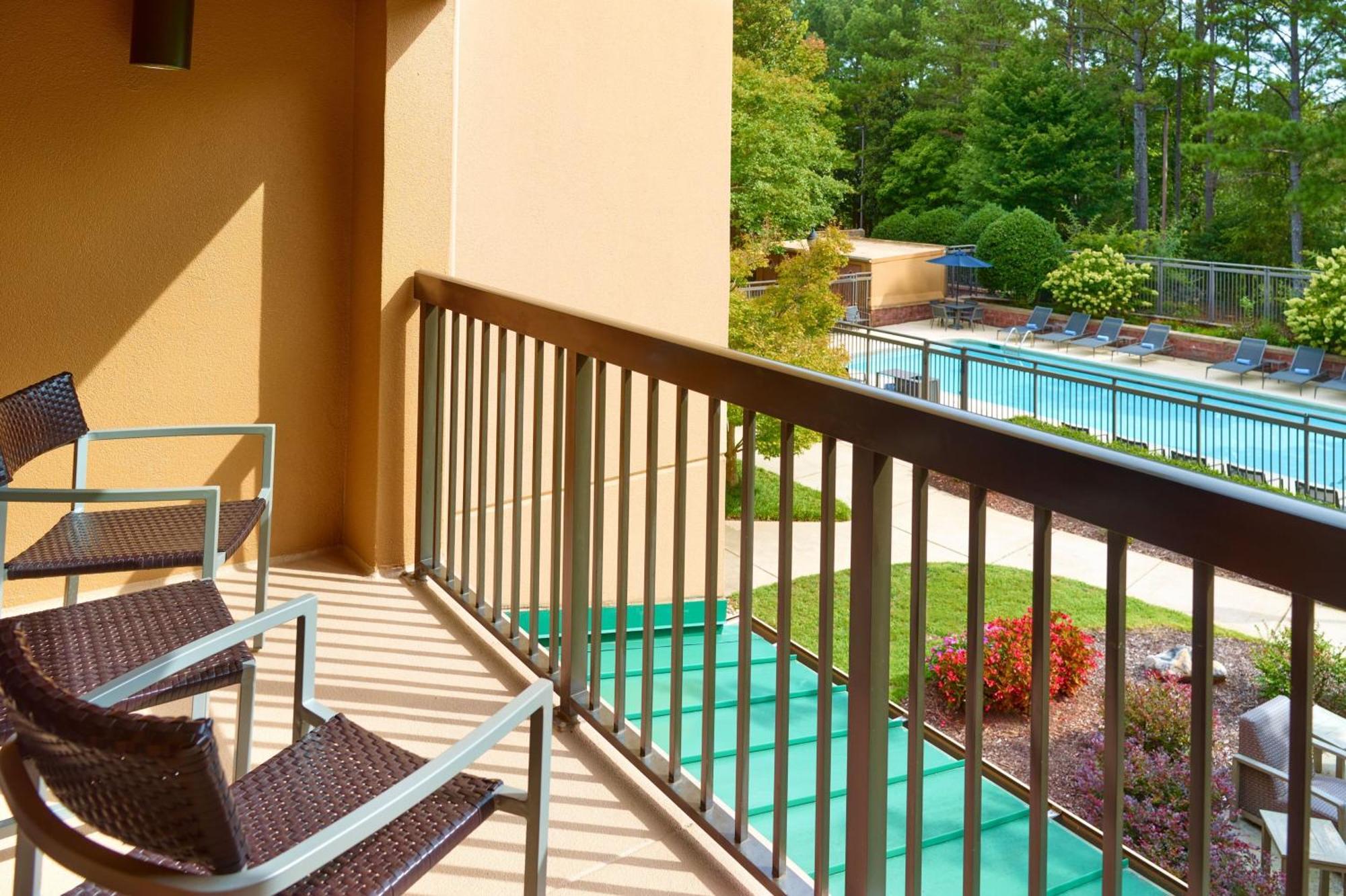 Courtyard By Marriott Atlanta Alpharetta Exterior foto
