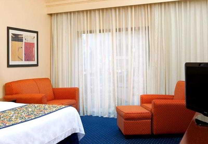 Courtyard By Marriott Atlanta Alpharetta Exterior foto